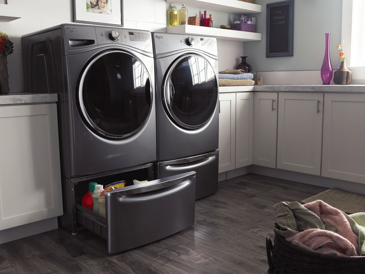 How to Clean a Front Load Washer in 5 Steps, Fred's Appliance