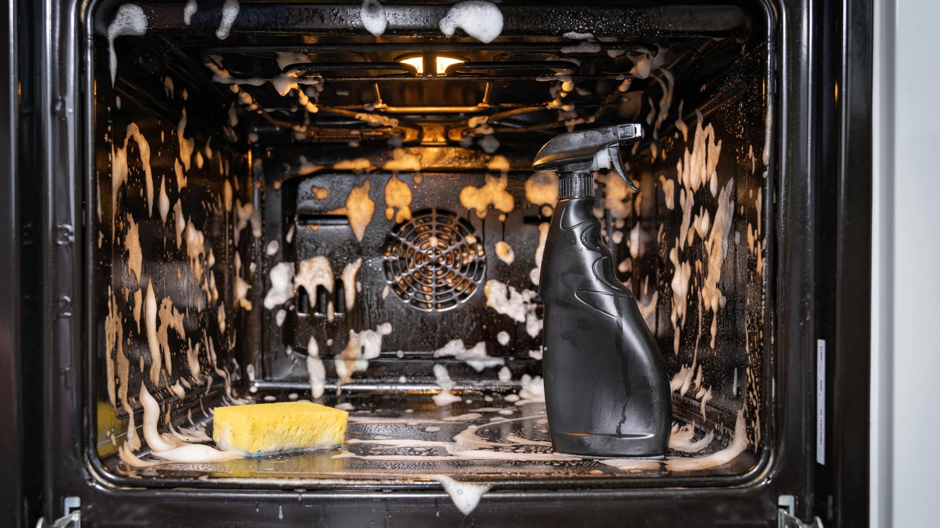 Featured image for “The Quick Guide To Using a GE Self-Cleaning Oven”